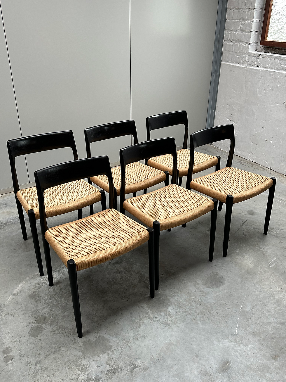 Miniaturebillede:  Set of  6 rare ‘model 77’ chairs, Niels O. Møller, JL Møllers Møbelfabrik, 60s