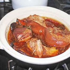 Soy-Braised Pork Shoulder (Ti Pang)