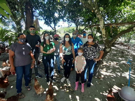 EQUIPE DO S.I.M. VISITA PRODUTORES DE OVOS