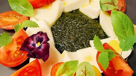CAPRESE SALAD