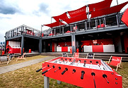 Winston-Festivalmodul, Messebau, Festival, Festivalproduktion, Festivalstand, Festivalmodul, Holzbau, Tischlerei, Messestand, Hamburg, Container, Containerbau, Containermodul, Containerbar, Containerumbau, Containerhotel, Nomade & könig, Foodtruck, Bartruck, Busumbau, Gestaltung, Design, Produktion, Blackdata, Blackdata Construction, Verkaufsstand, Bar, Tresen
