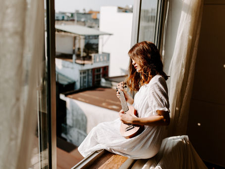 Start Learning With The Ukulele Or Guitar?
