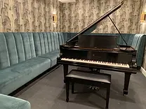 custom_piano_room_bench