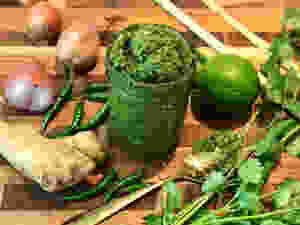 Vegan Green Curry Paste