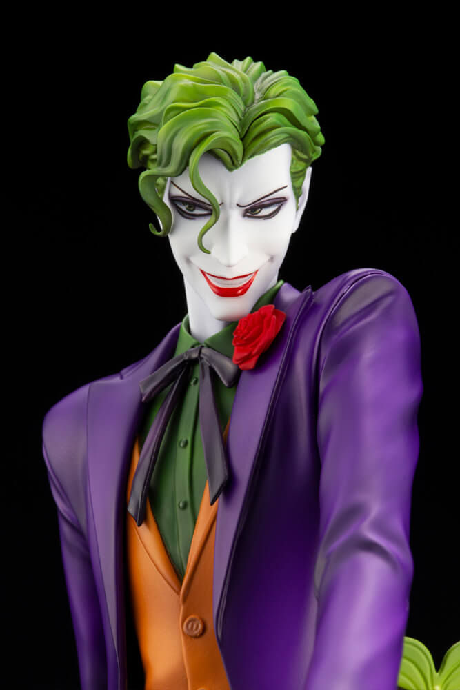 Thumbnail: Joker Ikemen Statue