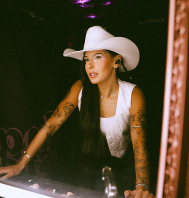 Ana Castela reúne 228 mil pessoas em show no Verão Maior, no Paraná