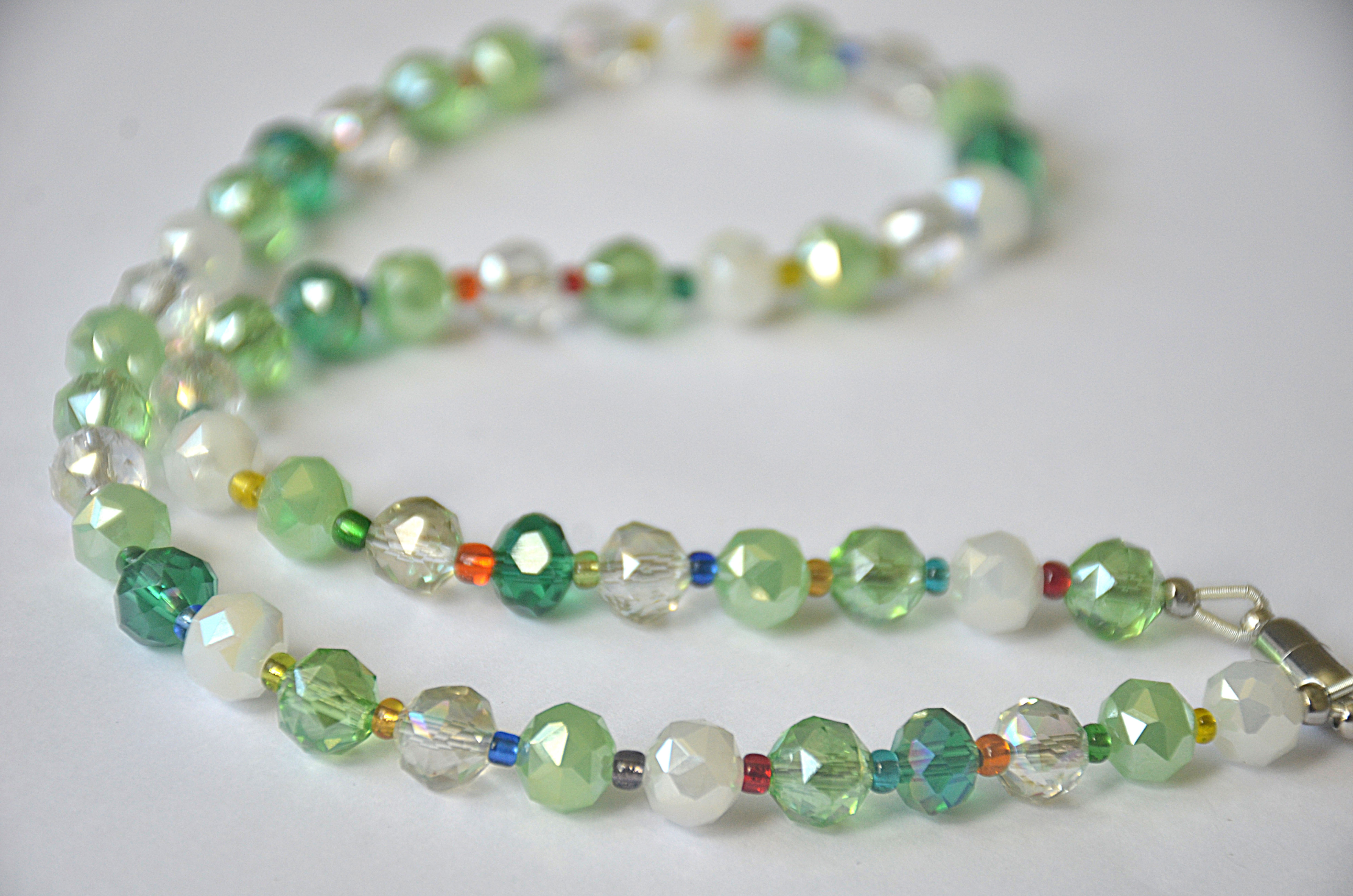 Sparkling Icelandic Moss Green Beaded Necklace 16" L with Magnetic Clasp