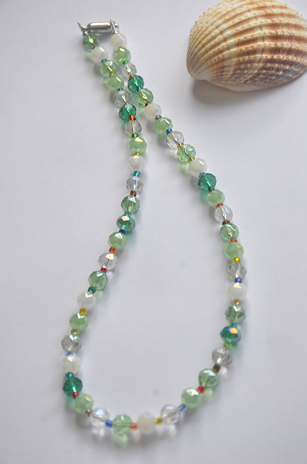 Thumbnail: Sparkling Icelandic Moss Green Beaded Necklace 16" L with Magnetic Clasp