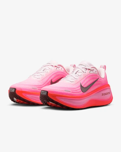 ナイキ ボメロ プラス ウィメンズ ロード ランニングシューズ HV8154