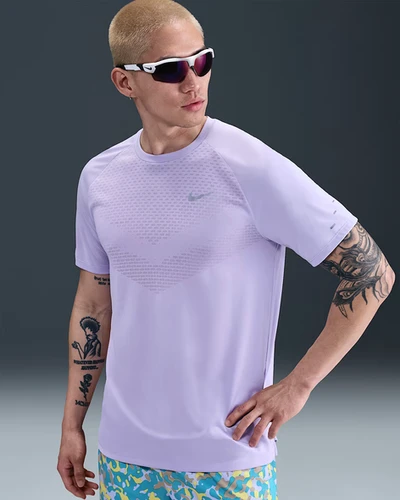 NIKE ★ Dri-FIT ADV ショートスリーブ ランニングトップ NIKE公式】ナイキ ソーラー チェイス メンズ Dri-FIT ADV