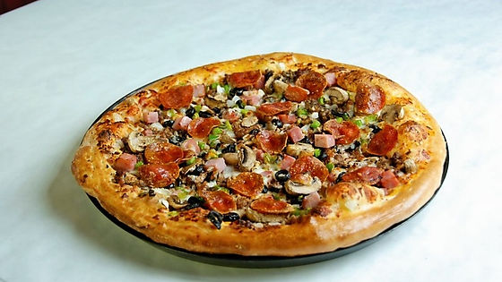 Deluxe Pizza