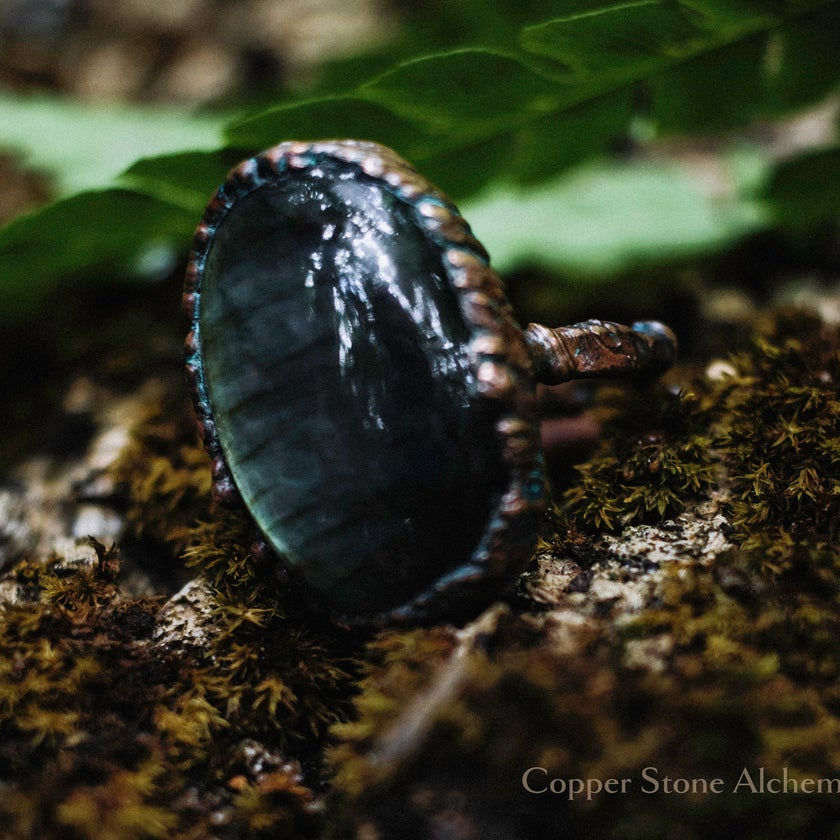 Thumbnail: Copper Stone Alchemy