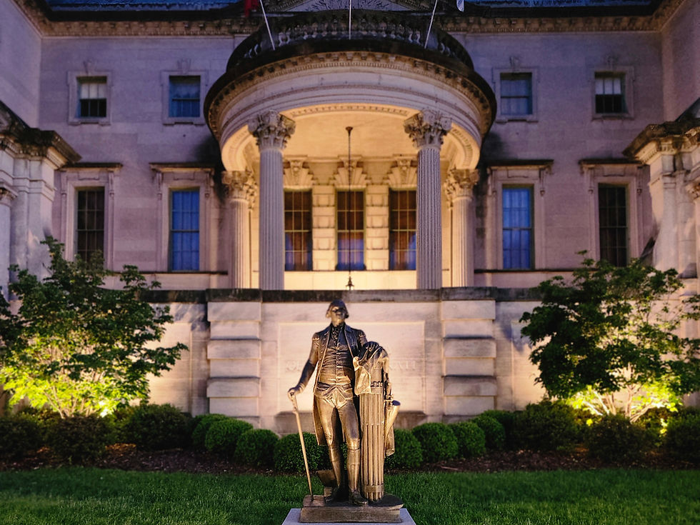 George Washington statue in front of the Lars Anderson House