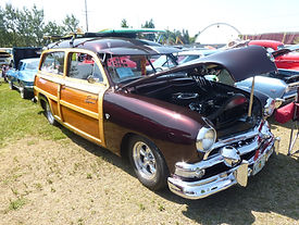 51 Ford Woody Ron Shick Anacortes.JPG