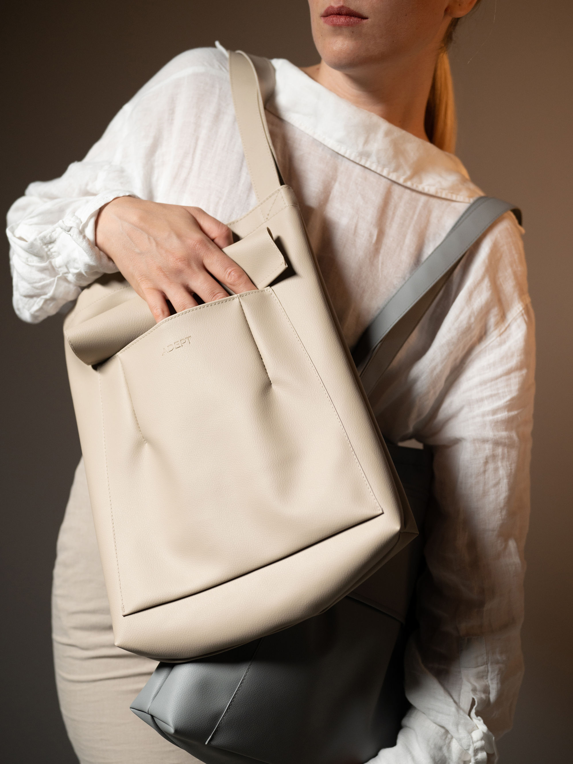 Ora Shoulder Bag - Sand Beige