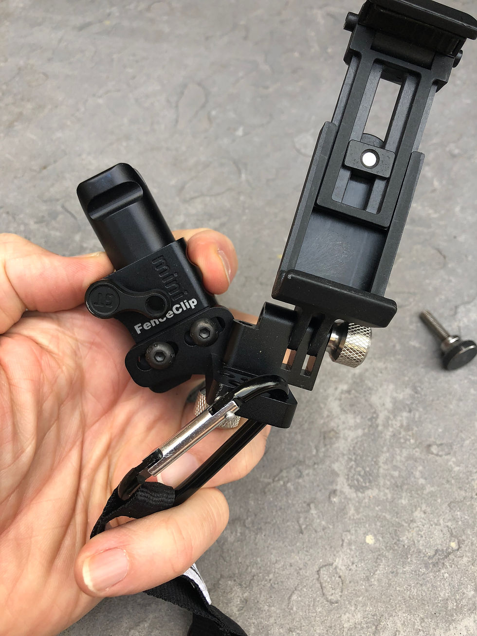 Thumbnail: Mini/V6 Cell Phone Adapter