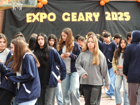 La Escuela Geary celebró una nueva edición de su tradicional Expo de microemprendimientos
