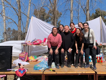 Un regalo, mil sonrisas: jóvenes misioneros y una colecta solidaria
