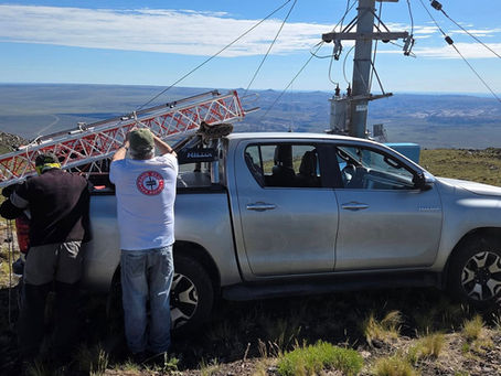 El Radio Club San Rafael reactivó su repetidora del Cerro Diamante