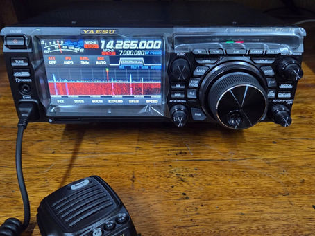 SALTO TECNOLÓGICO EN COMUNICACIONES: EL RADIO CLUB SUMA UN EQUIPO DE ÚLTIMA GENERACIÓN