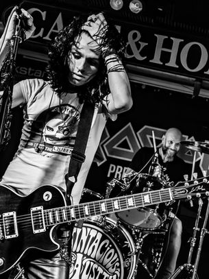 Chris Payn: From Dorset Stages to International Airwaves