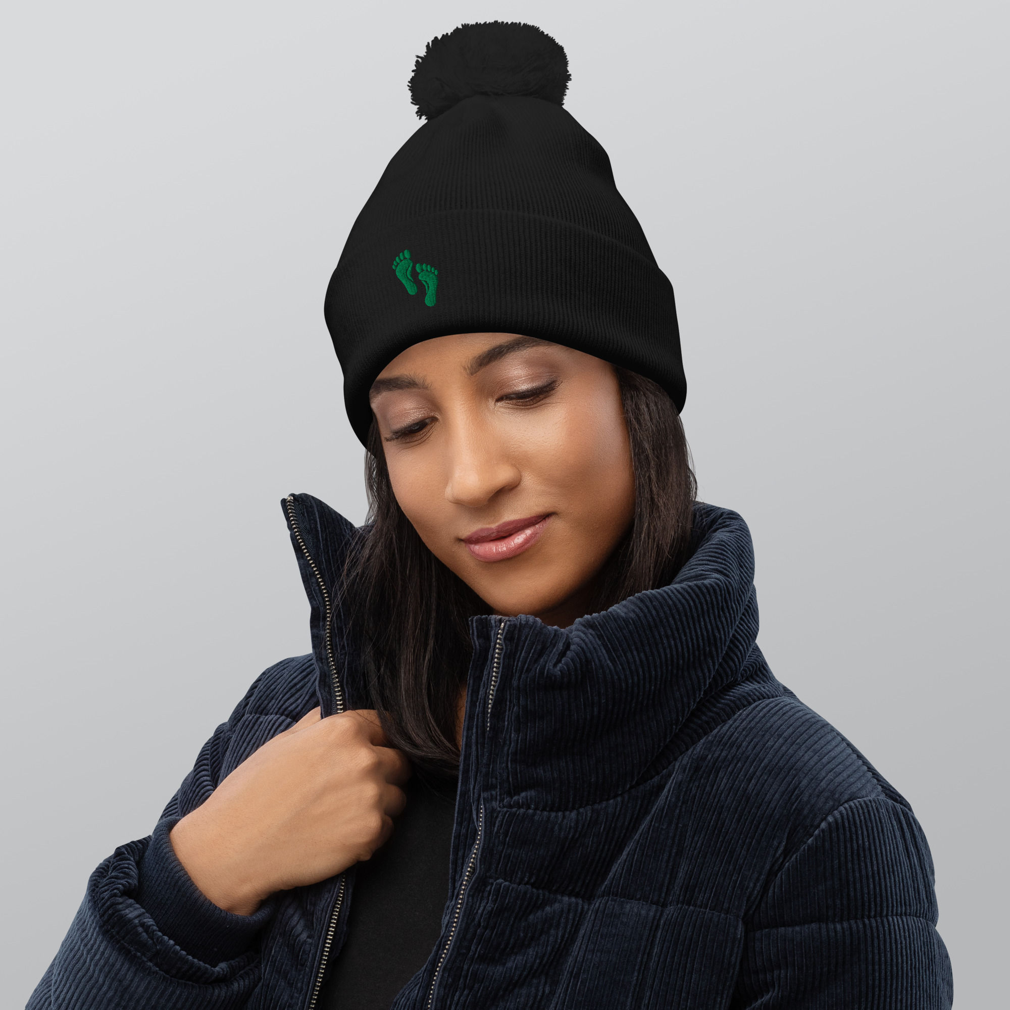 Pom pom beanie
