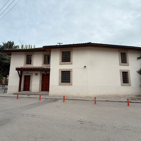 TEKKENİŞİN BABA CAMİİ