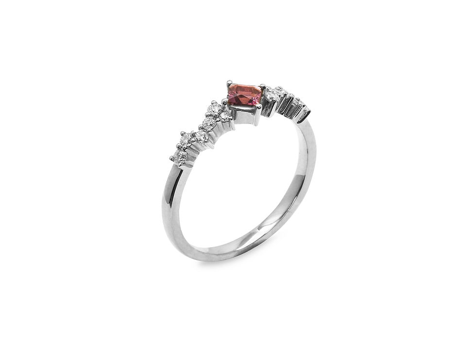縮圖：Princess Cut Pink Tourmaline Cluster Ring