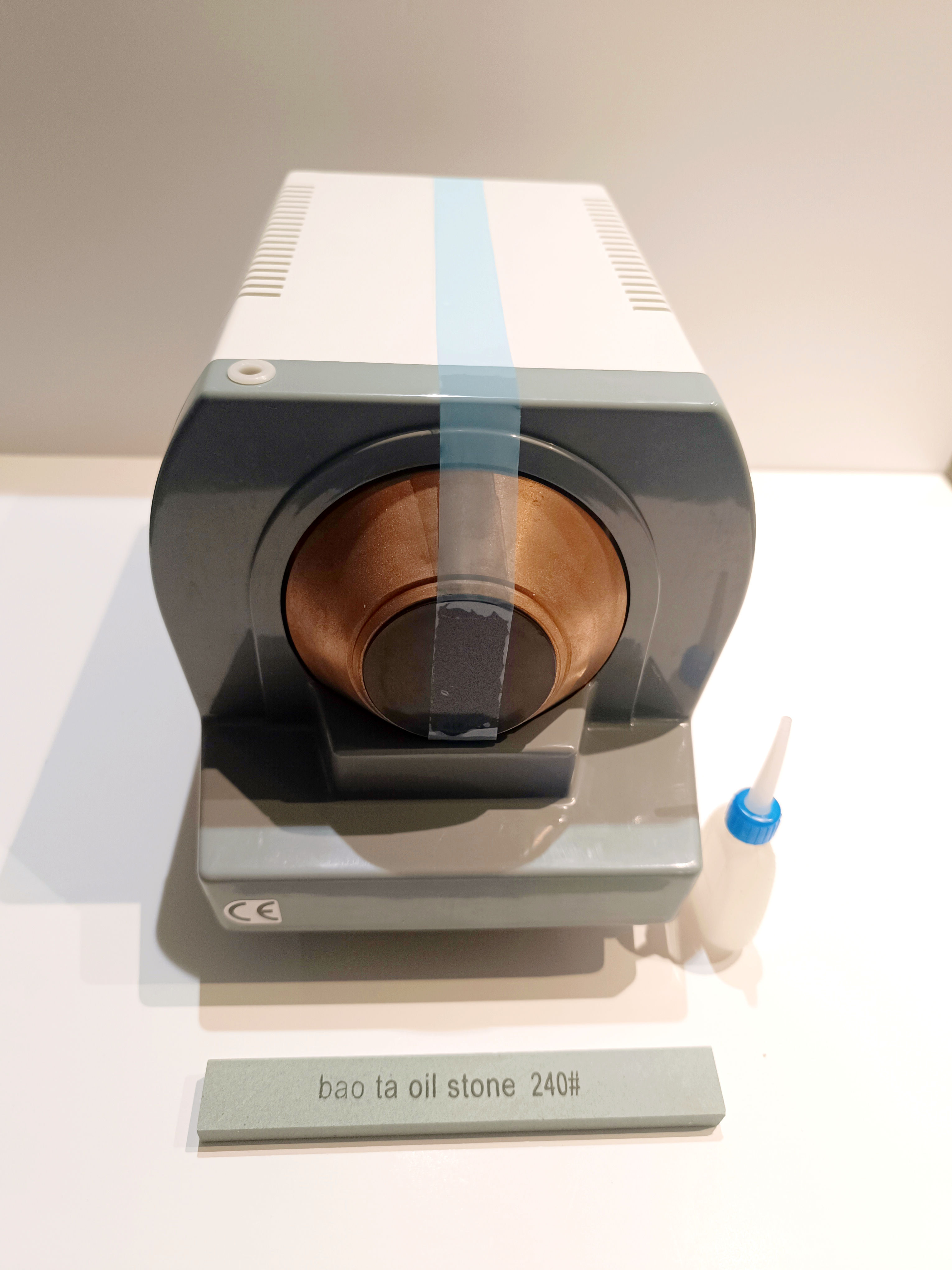 Meuleuse de finition frontale