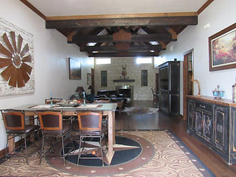 Ranch house living room.JPG
