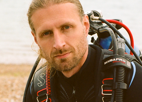 Damian Le Bas by Tara Darby_edited.png