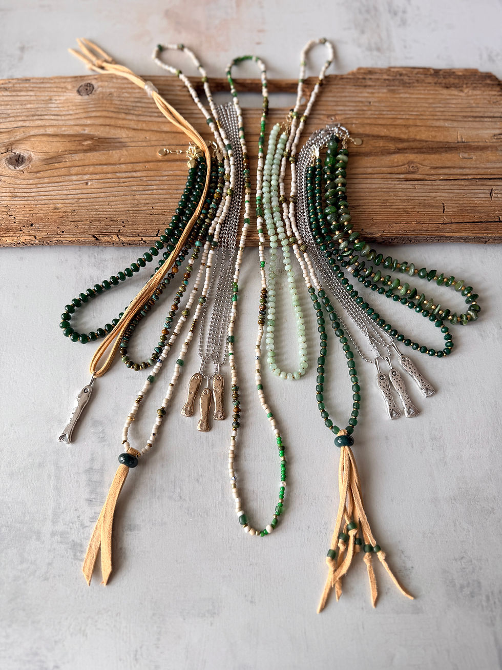 Thumbnail: Fern / Long Vintage Trade Necklace 
