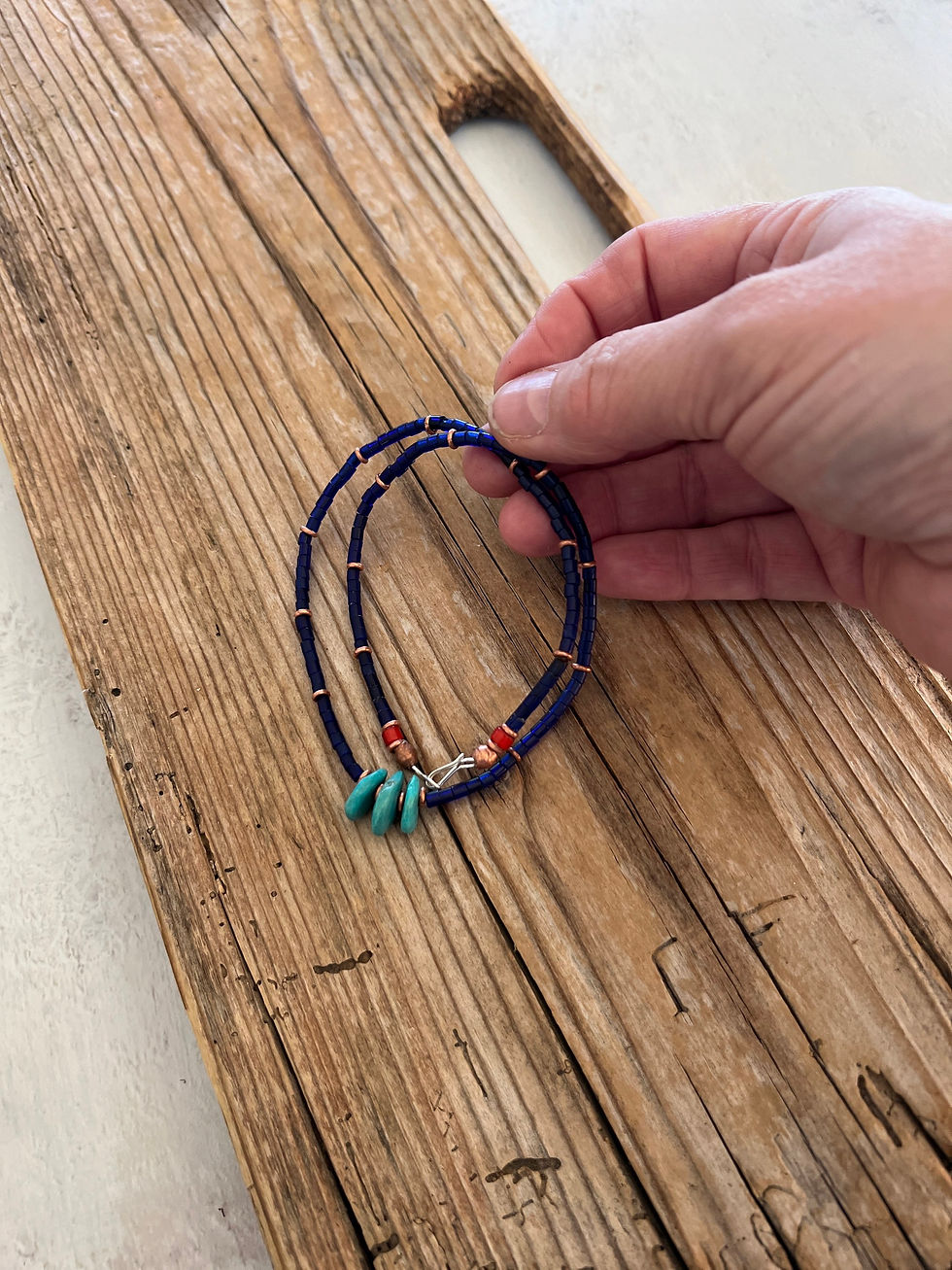 Thumbnail: Three Sisters Choker  