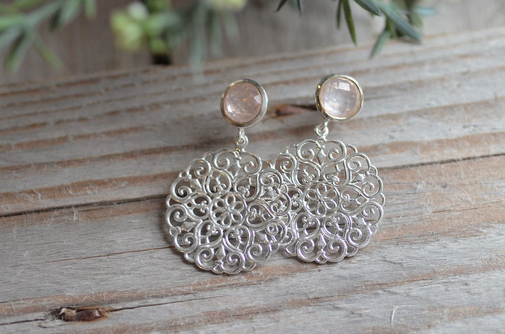 Ohrstecker rund verziert