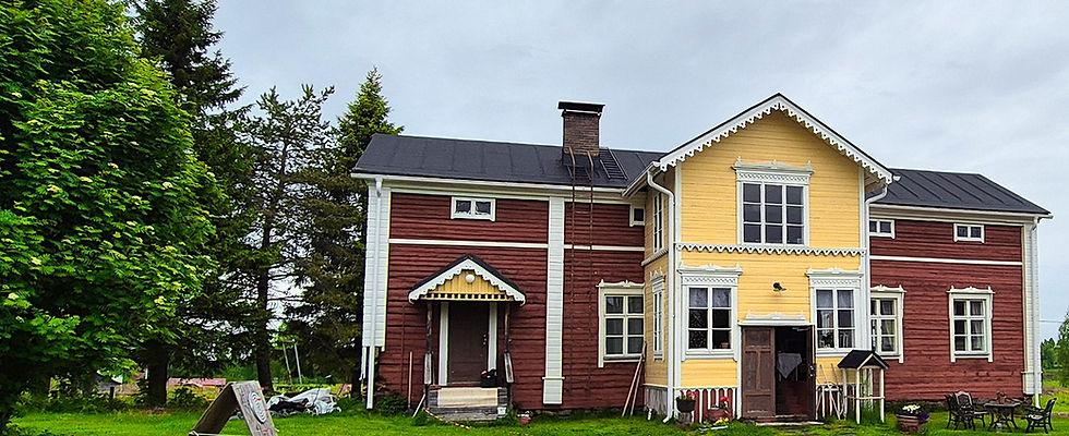 hirsirakennus rearchtive north pelkosenniemi.jpg