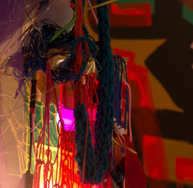 SALIENT MEMORY MANIPULATING PENDANT