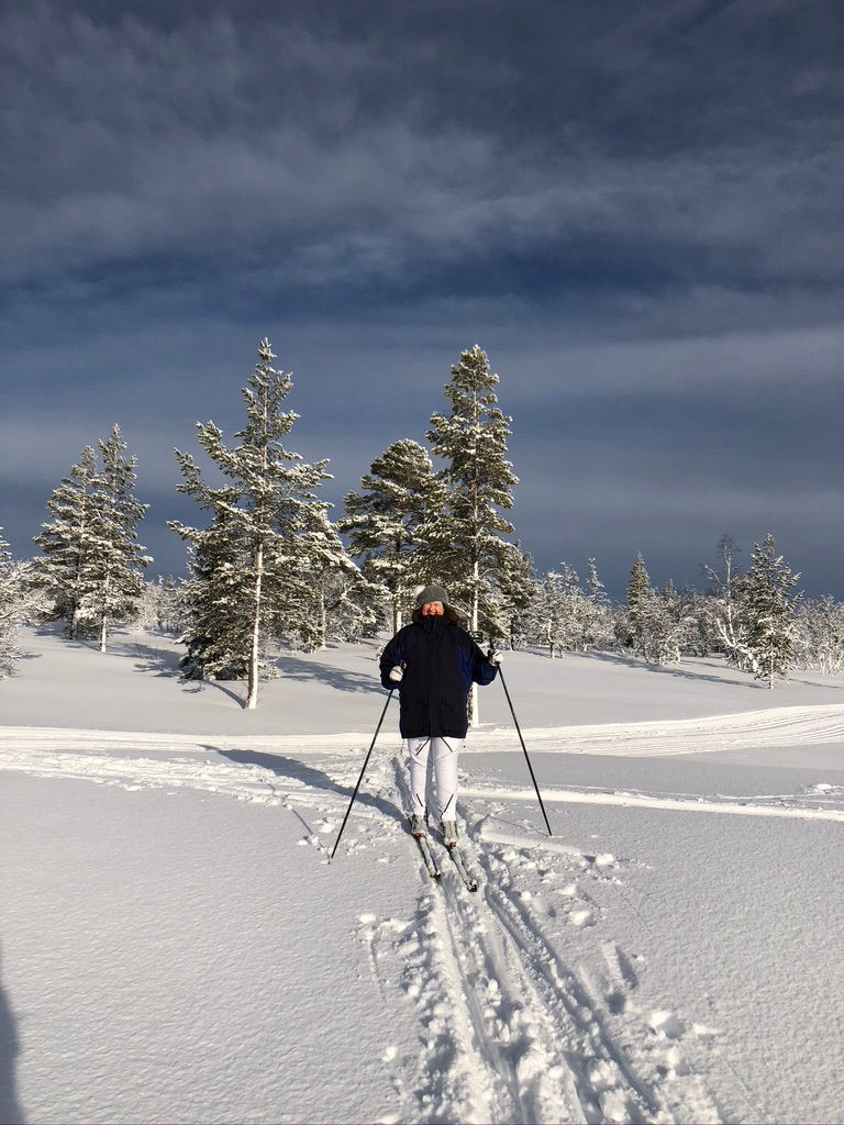 701D5B4D-E678-4638-9131-CC31A22161F2_1_105_c