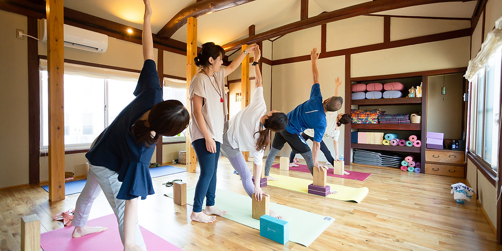 SORAYOGA郡上八幡ヨガスタジオの丁寧なレッスン
