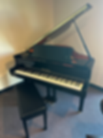 Pearl River GP-142 Baby Grand Piano