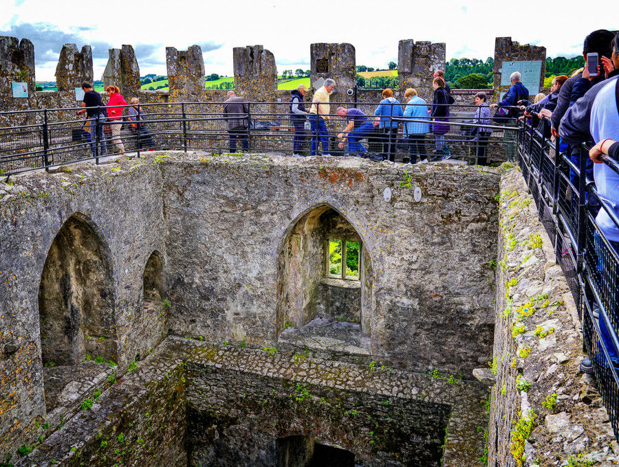 Kissing the blarney stone