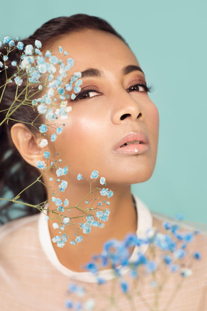 Images by Styleography, a one-stop editorial solution focused on creating visually engaging/compelling storylines for brands, people from concept styling, execution to editorial photography. Email:styleography.sg@gmail.com