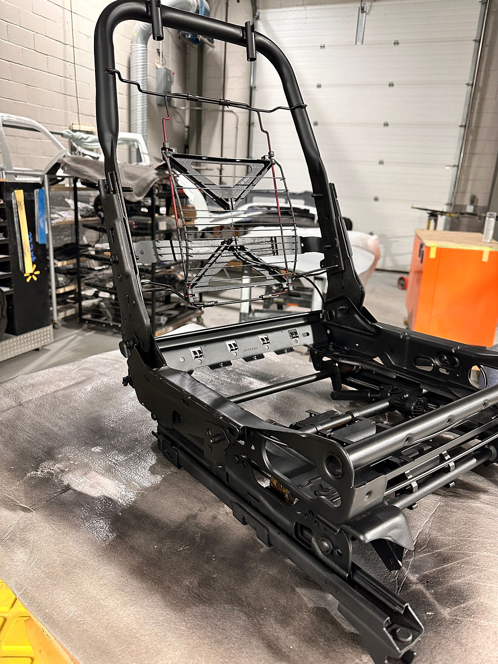 '04-Monte Carlo seat frame
