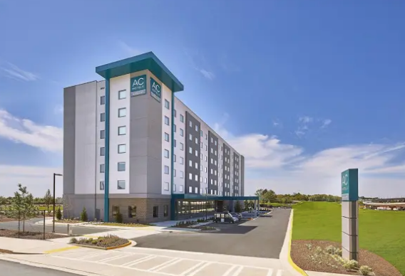 AC Hotel by Marriott Atlanta Airport Gateway