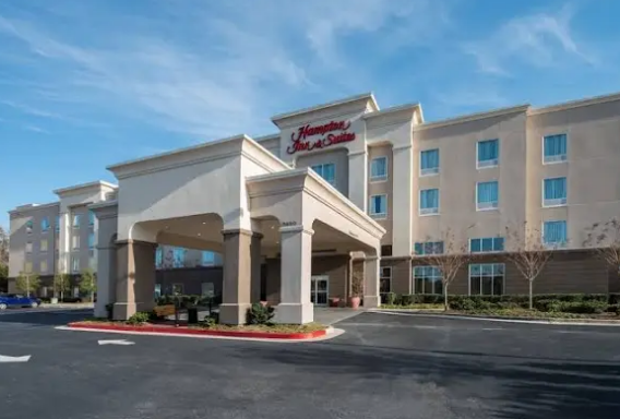 Hampton Inn & Suites Atlanta Airport West/Camp Creek Pkwy