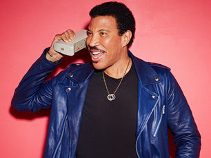 Lionel Richie Announces Wrexham Gig Next Summer!