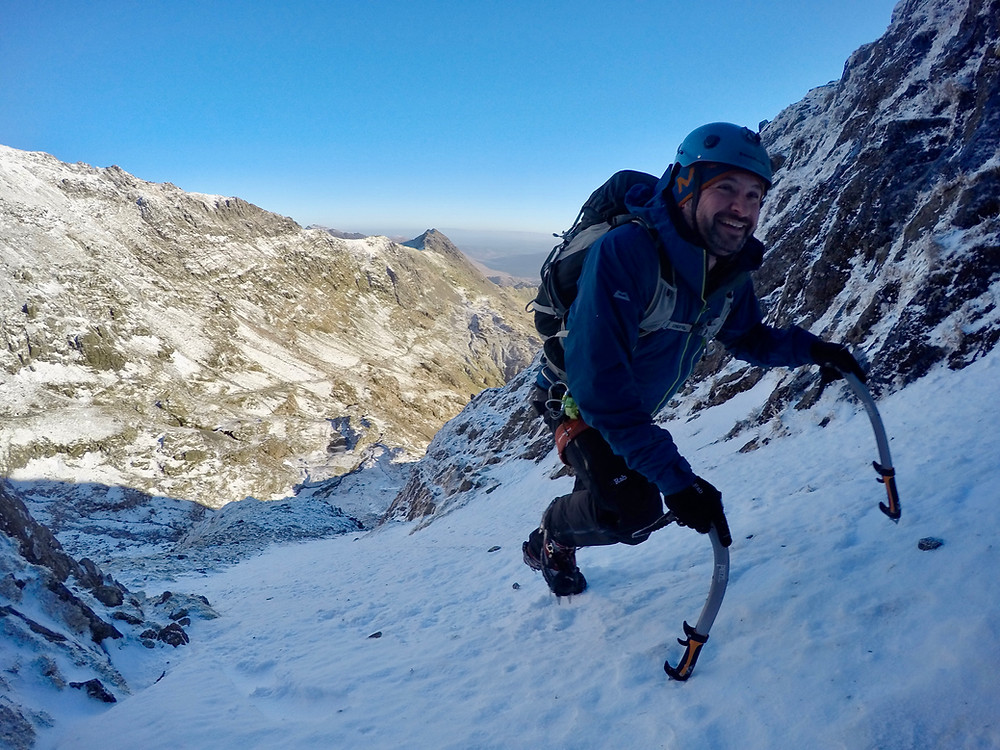 Stephen powering up to the start to Central Trinity