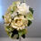 サムネイル： 白と黄色いバラのラウンドブーケ