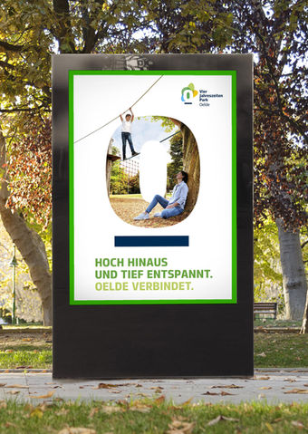 Plakat der Stadt Oelde mit dem Titel: Hoch hinaus und tief entspannt
