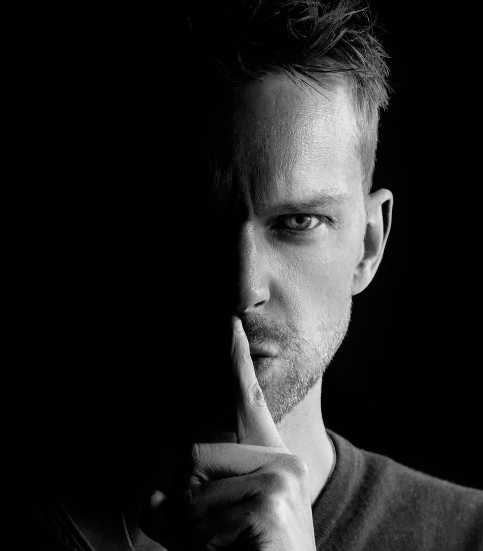 What Your Therapist Knows (But Won’t Tell You) About Your Marriage