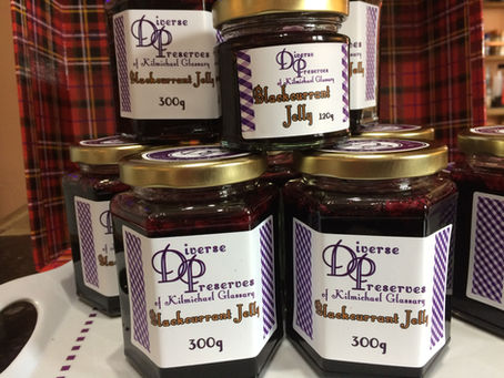 Blackcurrants - and why you need a big pan!